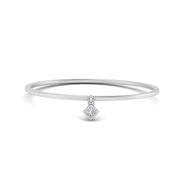 princess-charm-stacking-thin-ring-in-white-gold-FD9392ROR-NL-WG.jpg